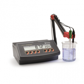 pH/Temperature Benchtop Meter HI2211-02
