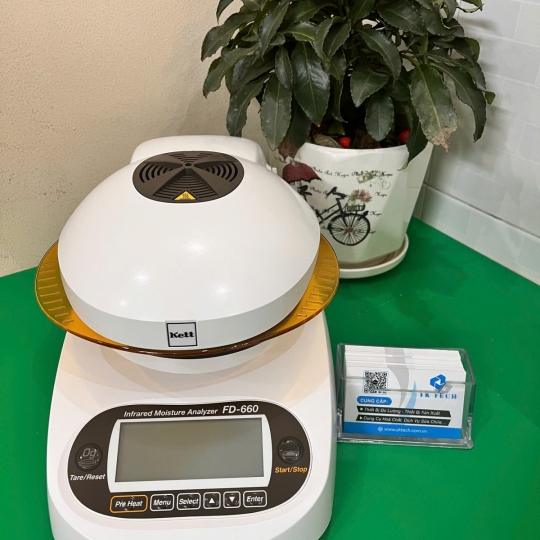 Infrared Moisture Analyzer FD-660