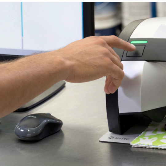 MetaVue™ Non Contact Spectrophotometer